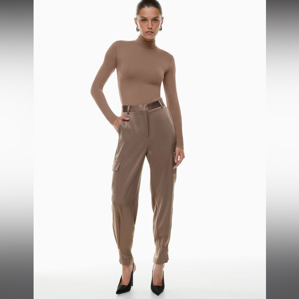 Aritzia x Babaton Refined Satin Cargo Pant in Deep Taupe